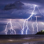 how to photograph lightning tips